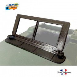 Windshield for 6 wheels vehicles